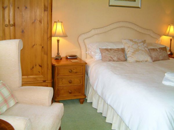 Pen-y-ghent accommodation at Yoredale Guesthouse, Aysgarth